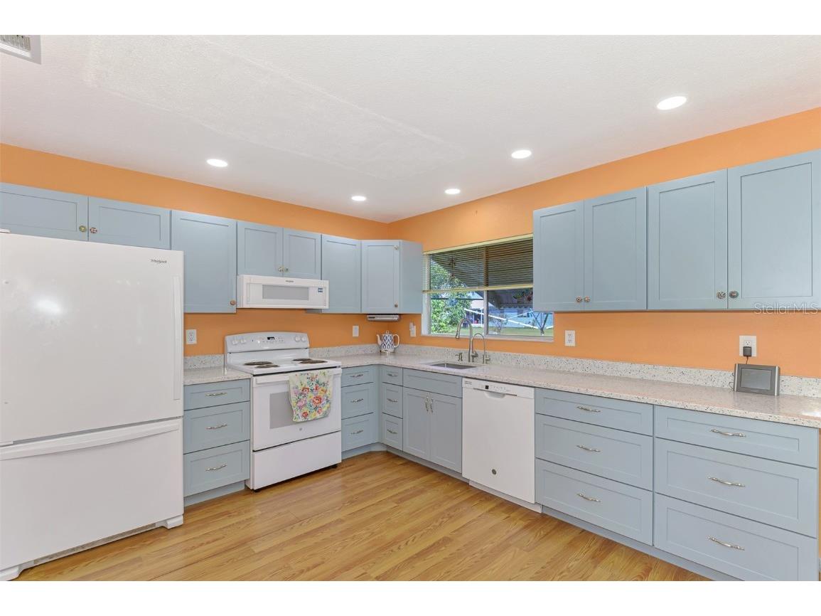 6916 Roslyn Court North Port FL 34287 C7516402 image15