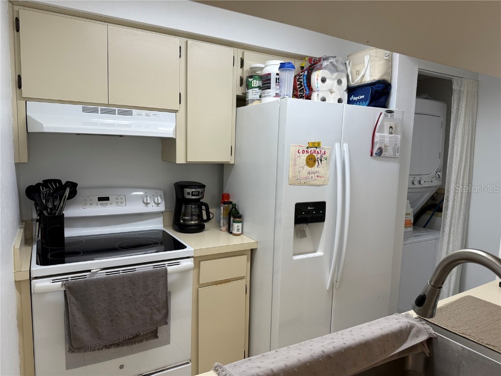 6916 Stones Throw Circle N #9110 Saint Petersburg FL 33710 TB8449483 image9