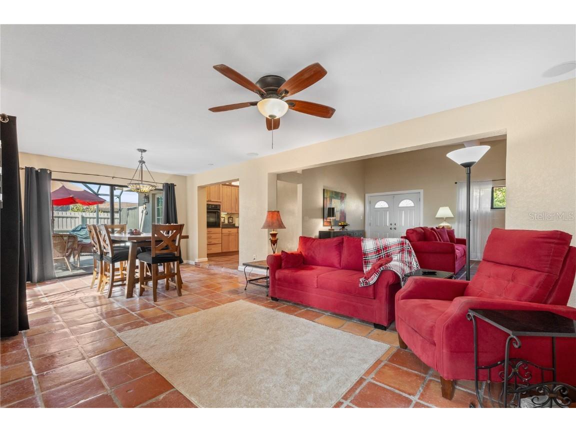 6916 Waverly Street Sarasota FL 34243 A4672359 image12