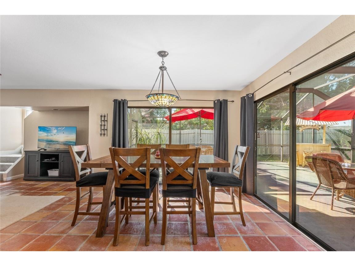 6916 Waverly Street Sarasota FL 34243 A4672359 image14