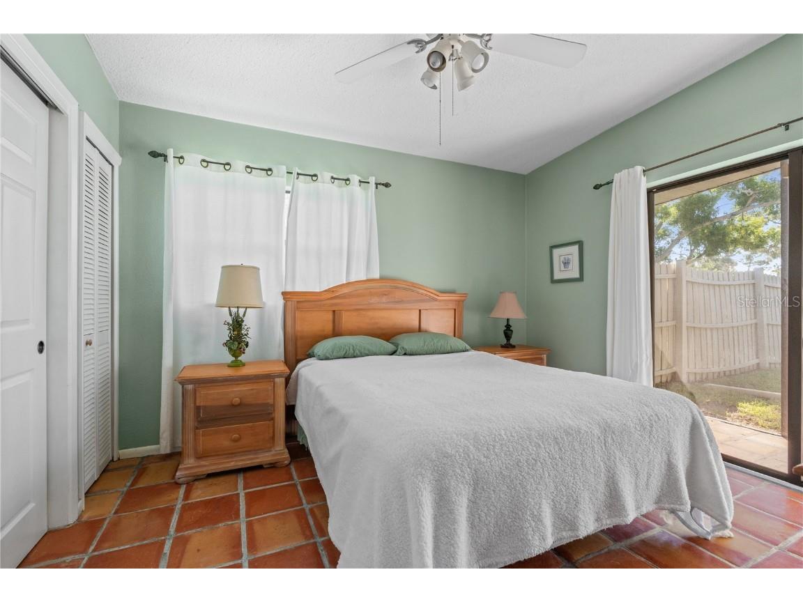 6916 Waverly Street Sarasota FL 34243 A4672359 image28