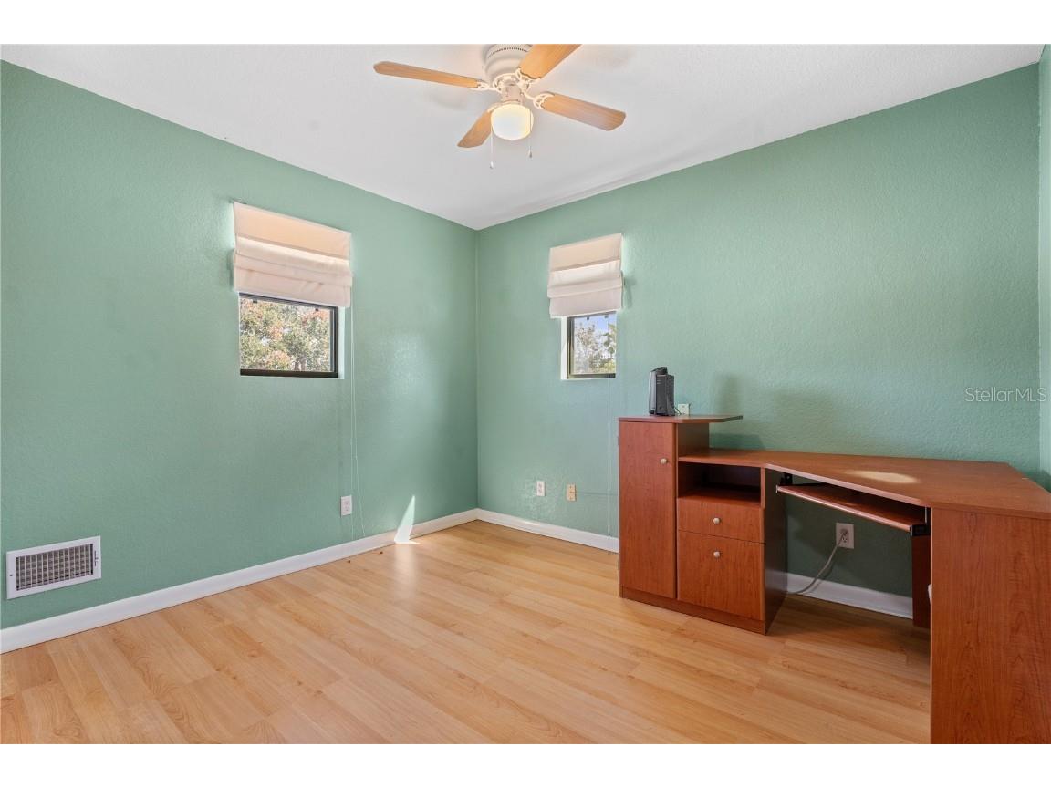 6916 Waverly Street Sarasota FL 34243 A4672359 image34