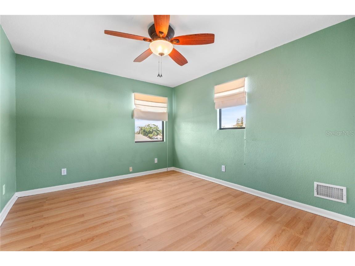 6916 Waverly Street Sarasota FL 34243 A4672359 image36