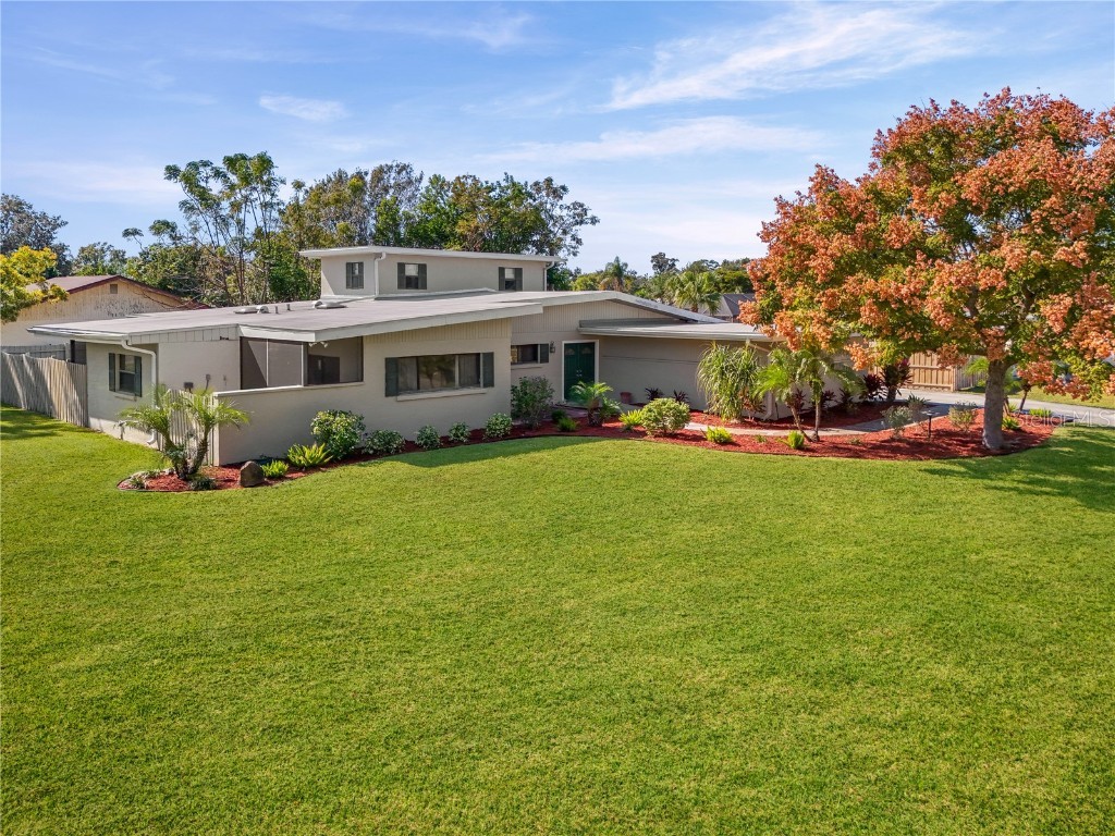 6916 Waverly Street Sarasota FL 34243 A4672359 image42