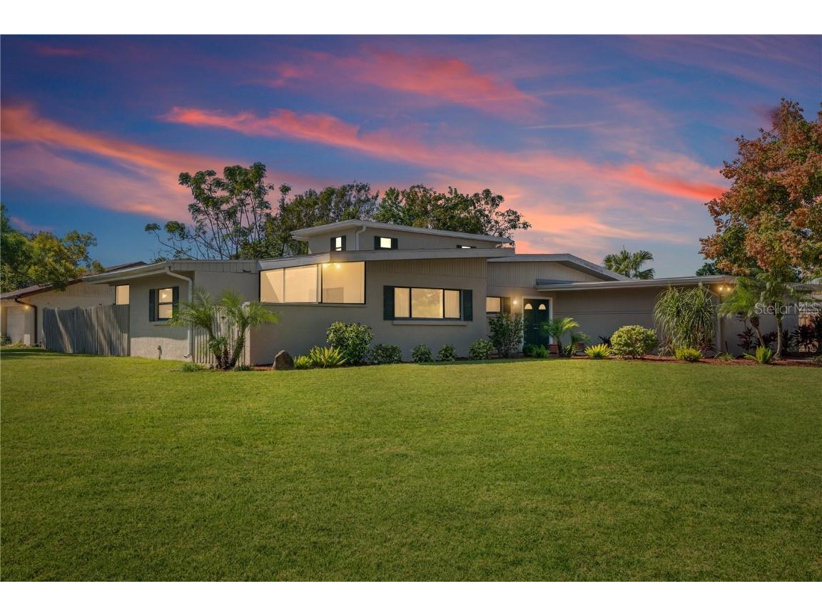 6916 Waverly Street Sarasota FL 34243 A4672359 image45