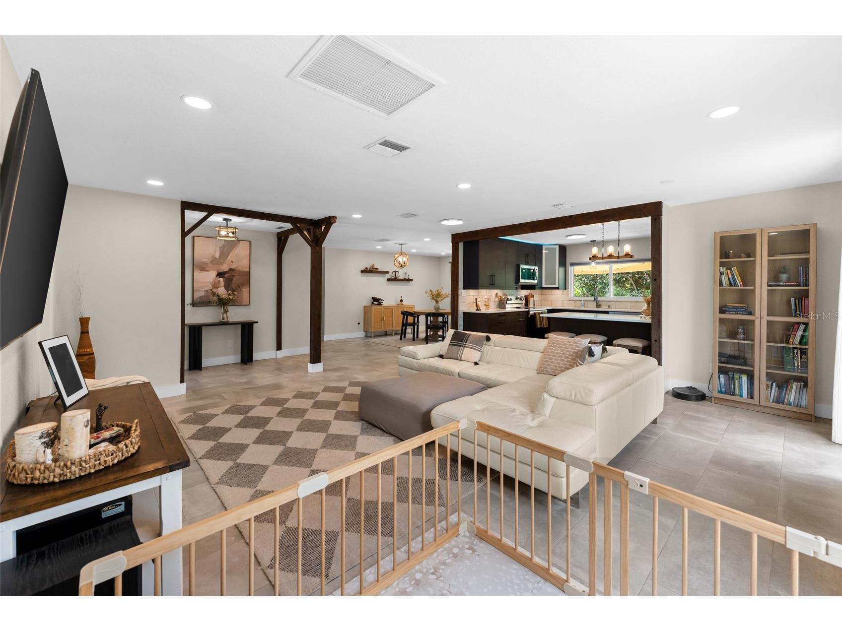 6916 Williams Drive Tampa FL 33634 TB8522066 image14