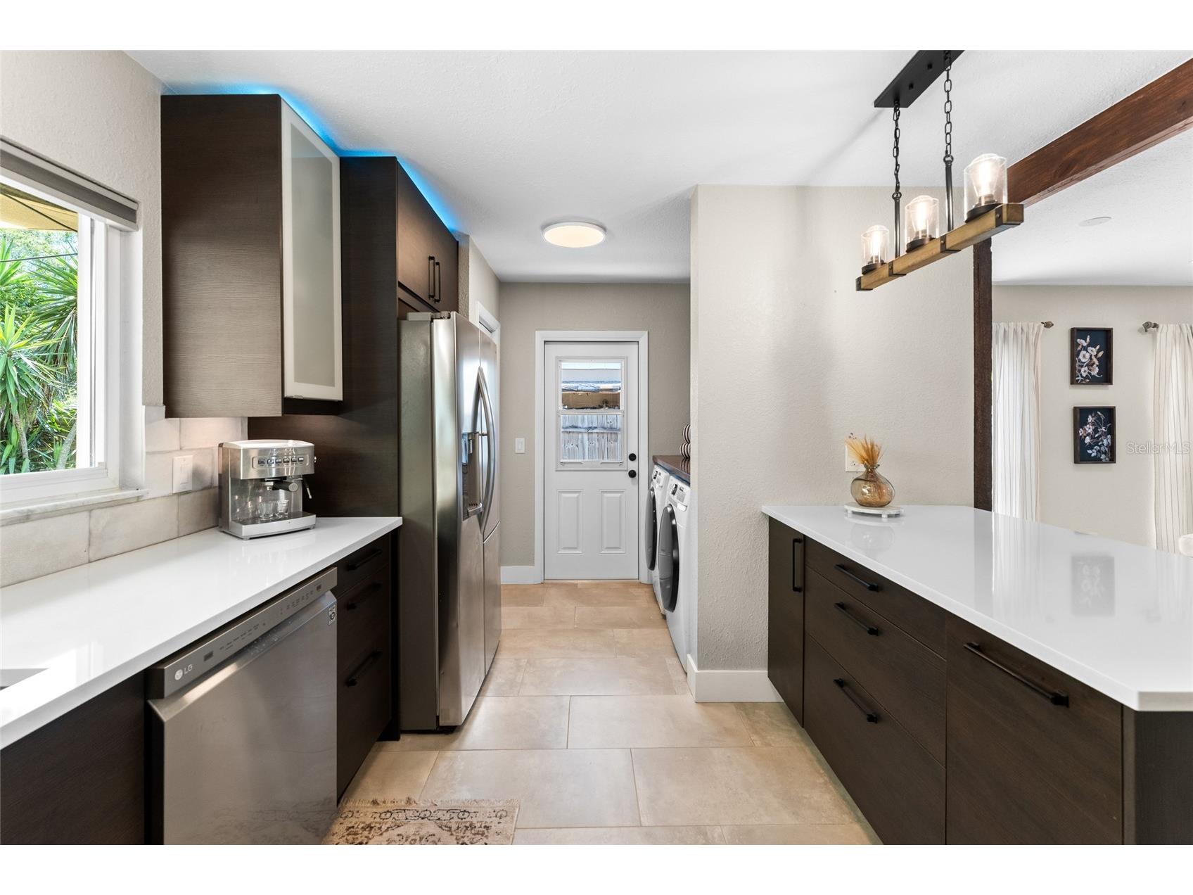 6916 Williams Drive Tampa FL 33634 TB8522066 image19
