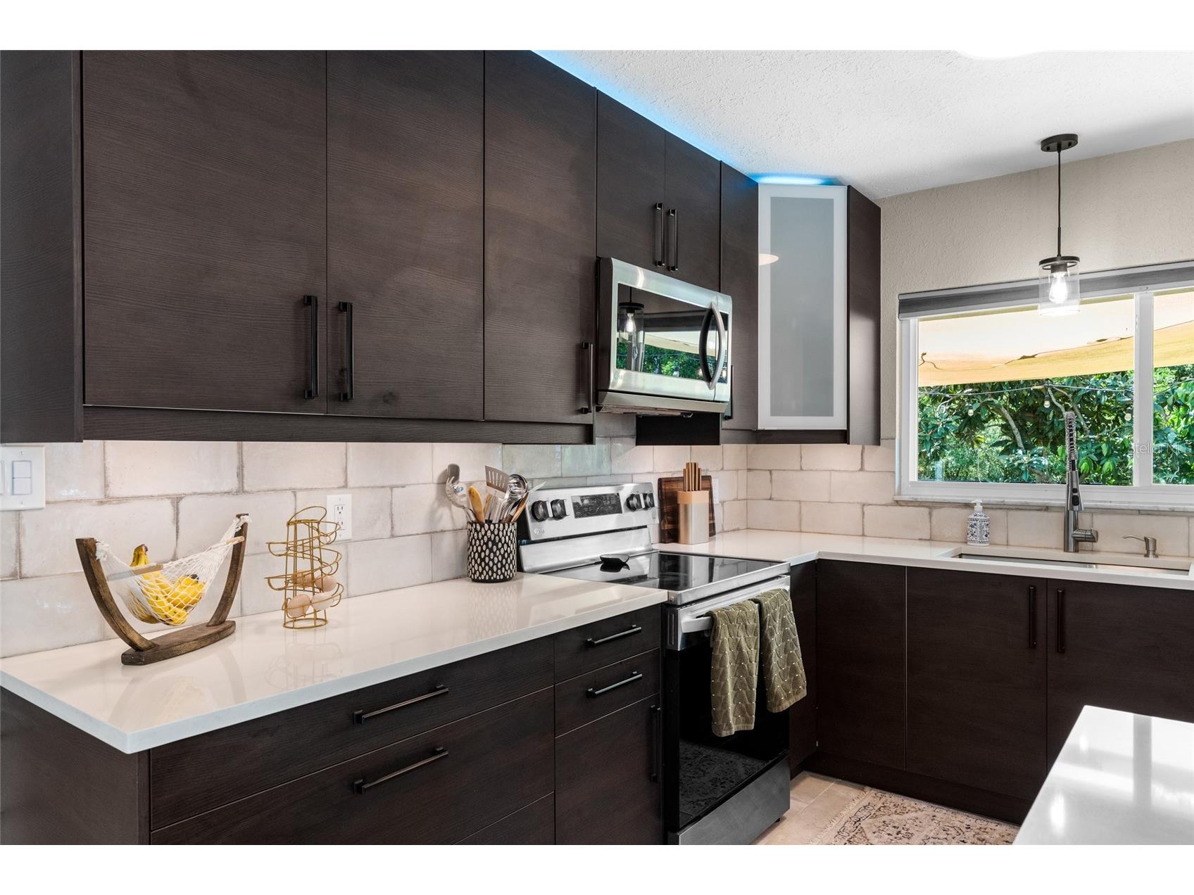 6916 Williams Drive Tampa FL 33634 TB8522066 image24