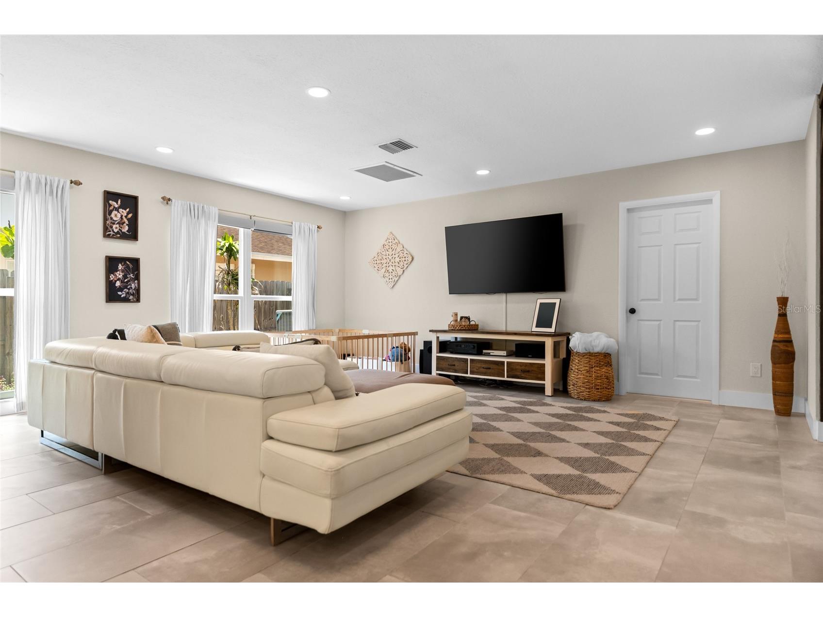 6916 Williams Drive Tampa FL 33634 TB8522066 image30