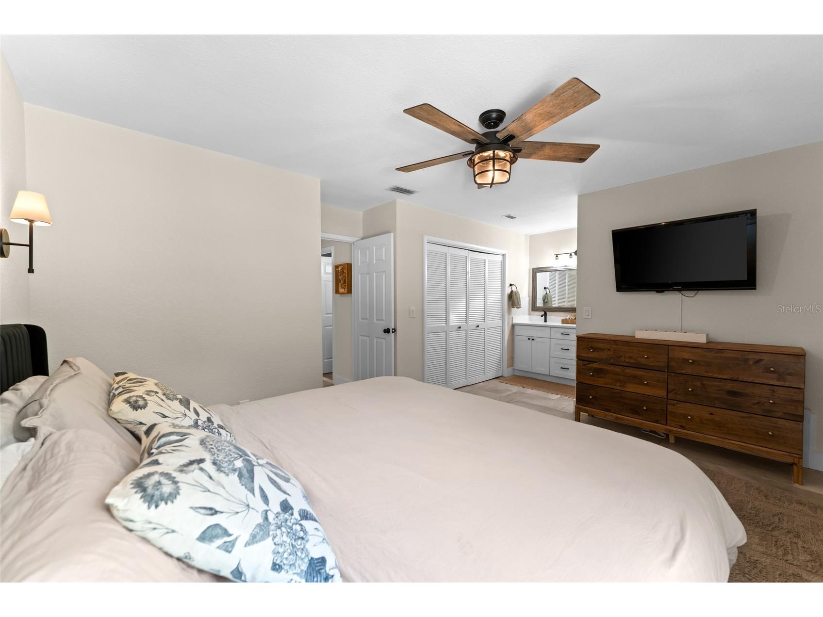 6916 Williams Drive Tampa FL 33634 TB8522066 image42