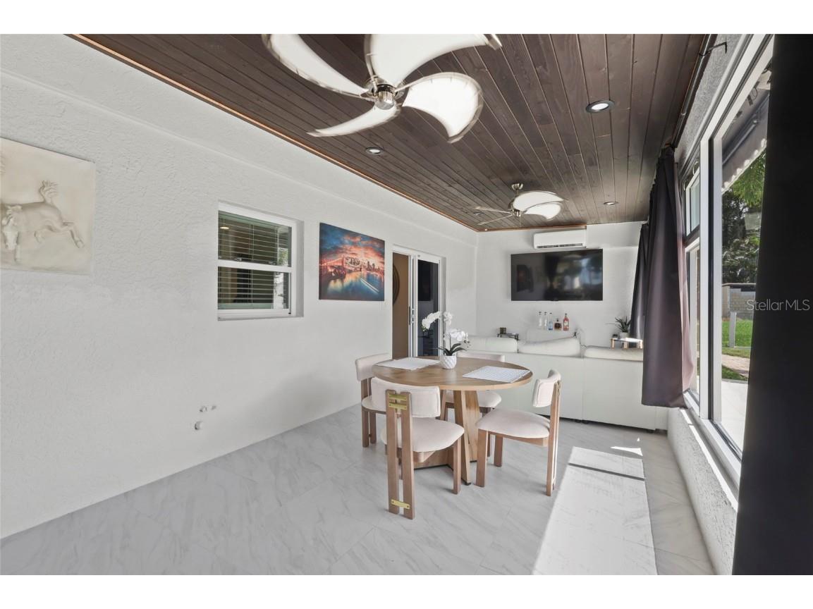 6917 22nd Street W Bradenton FL 34207 A4658445 image23