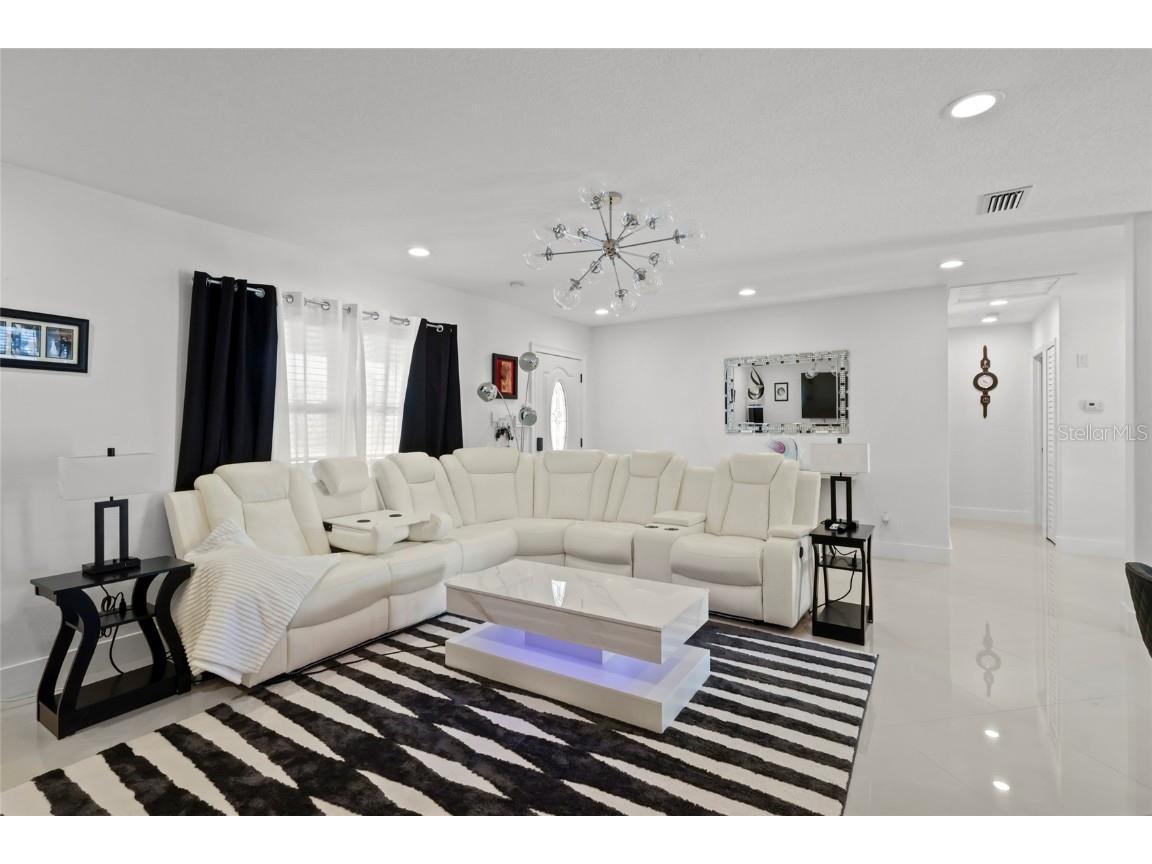 6917 22nd Street W Bradenton FL 34207 A4658445 image5