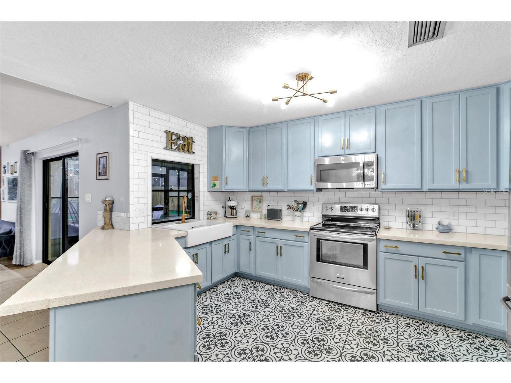 6917 Oldgate Circle New Port Richey FL 34655 TB8508977 image18