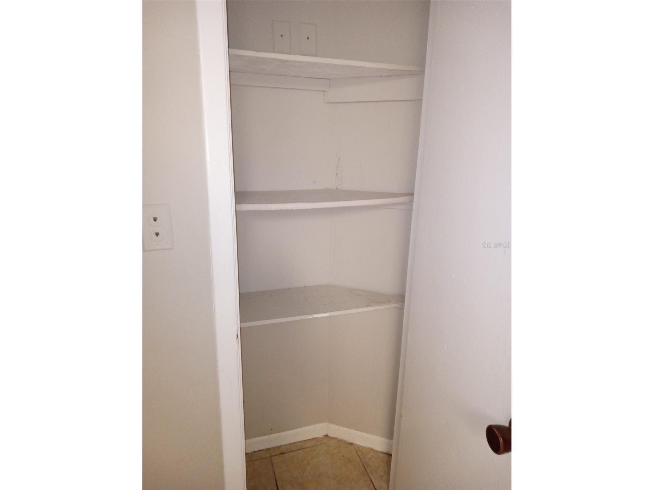 6918 Trout Street Tampa FL 33617 - HILLSBOROUGH RIVER L4963123 image10