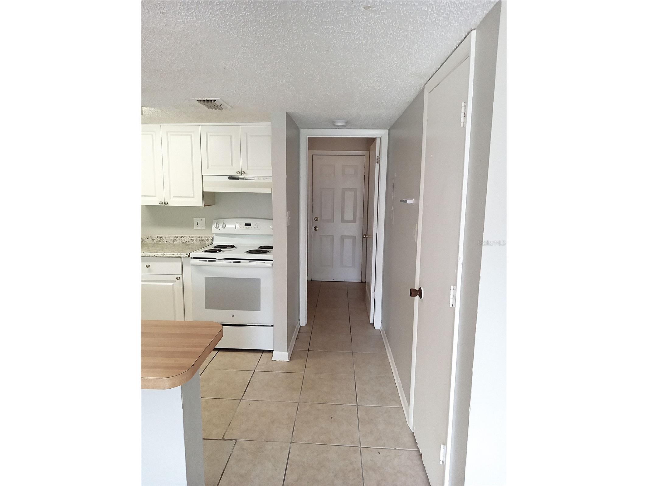 6918 Trout Street Tampa FL 33617 - HILLSBOROUGH RIVER L4963123 image9
