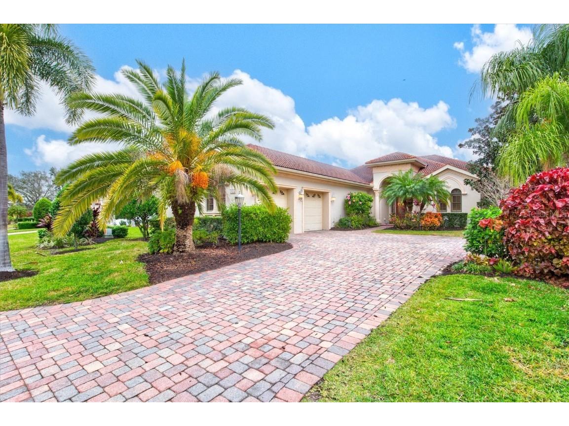 6919 Brier Creek Court Lakewood Ranch FL 34202 A4595898 image1
