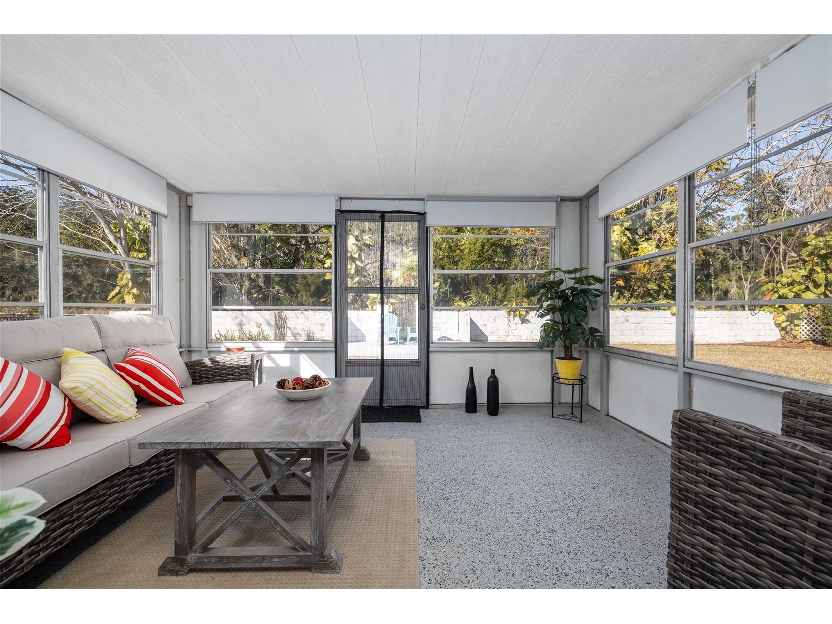 692 Gaslight Drive South Daytona FL 32119 NS1087224 image25