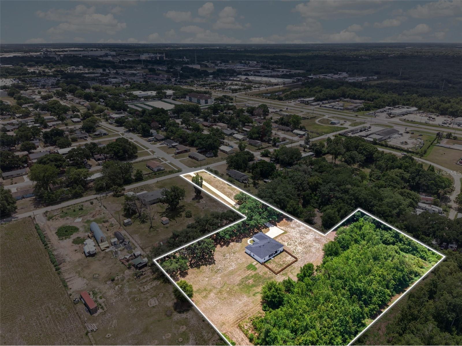692 Howard Road Auburndale FL 33823 P4938426 image63