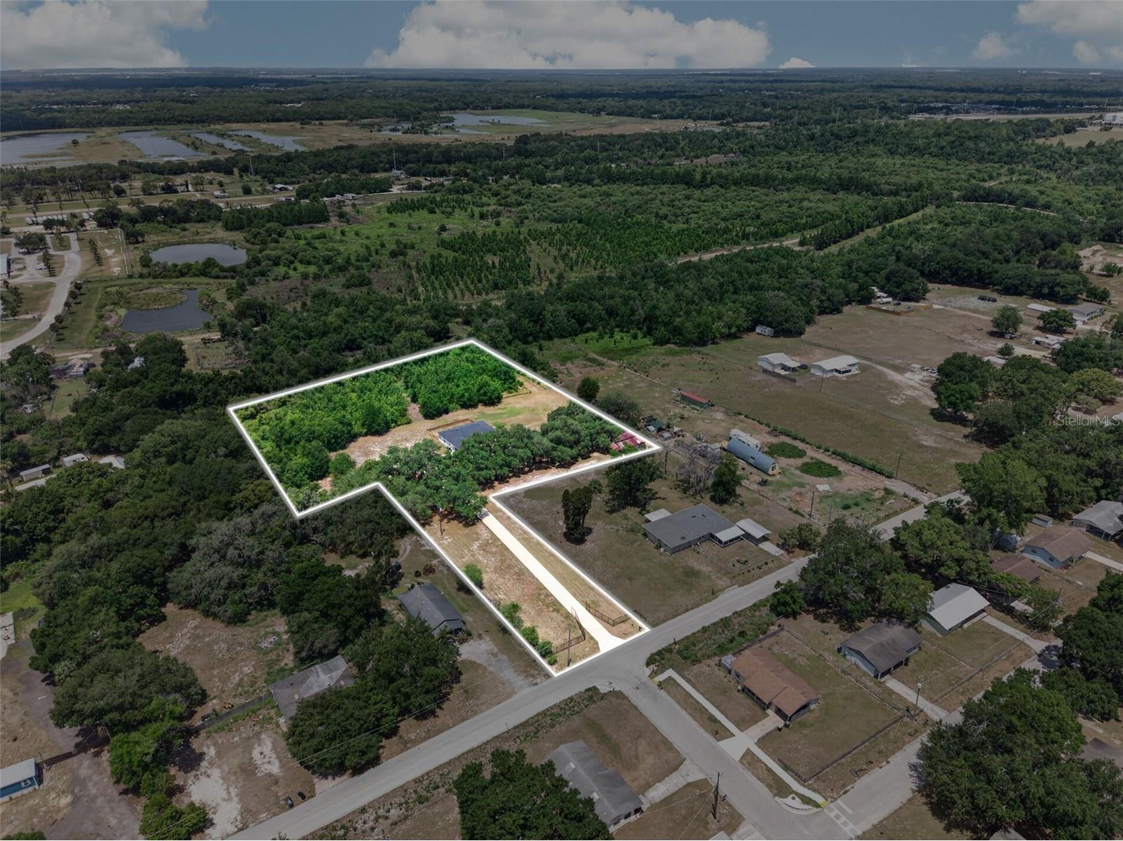 692 Howard Road Auburndale FL 33823 P4938426 image64