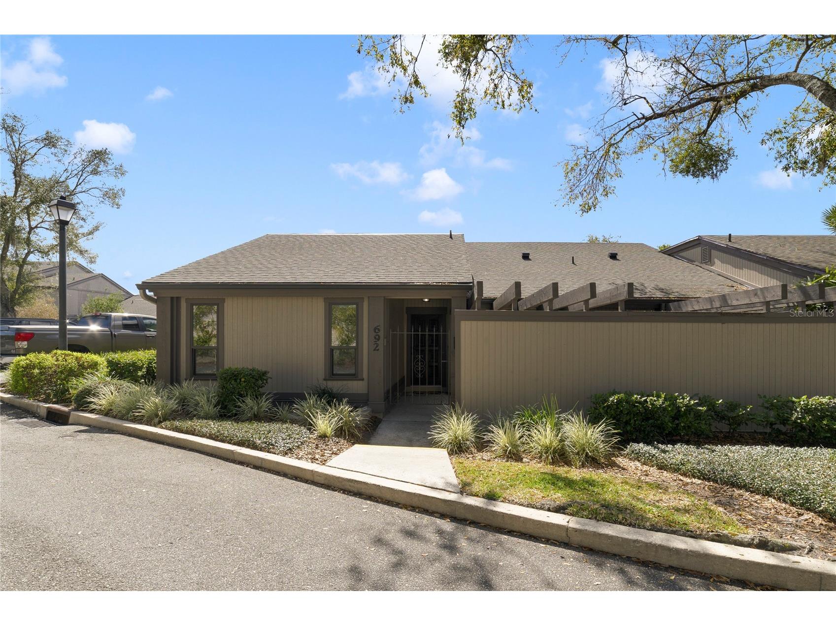 692 Lake Villas Drive Altamonte Springs FL 32701 O6387222 image1