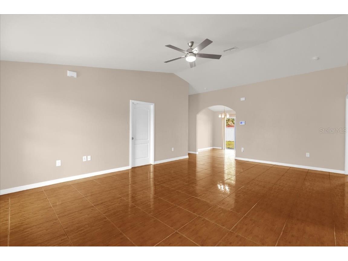 692 Reindeer Drive Kissimmee FL 34759 S5139370 image3