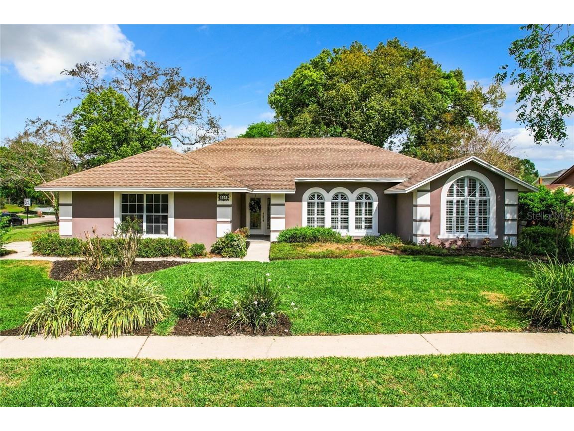 692 Rochester Street Oviedo FL 32765 O6187190 image1