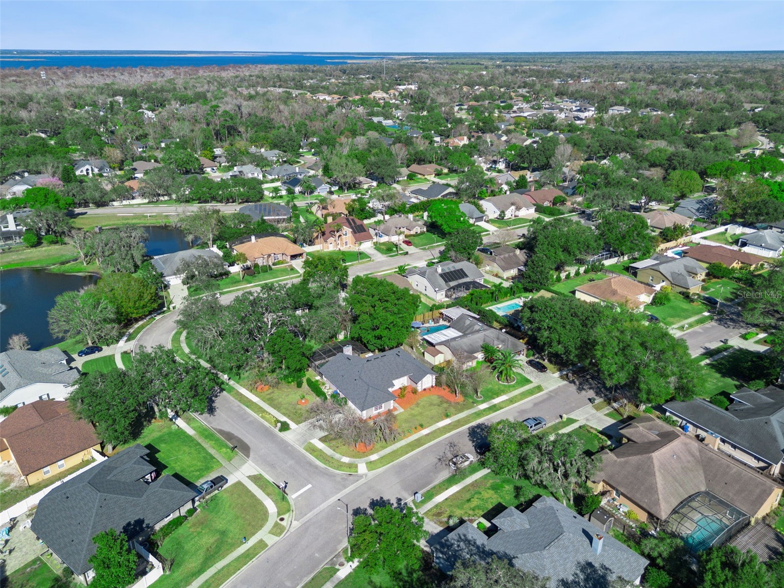 692 Rochester Street Oviedo FL 32765 O6376901 image39