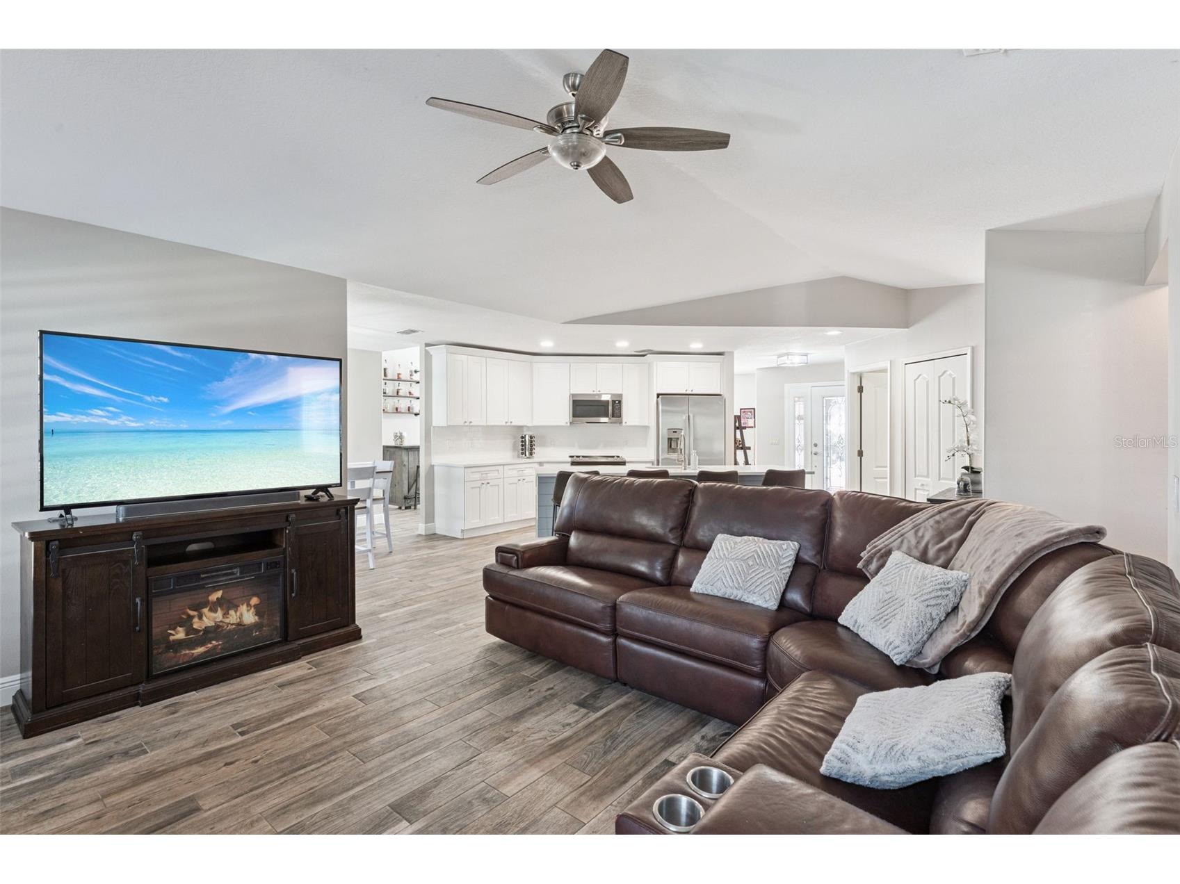 692 Rochester Street Oviedo FL 32765 O6376901 image8