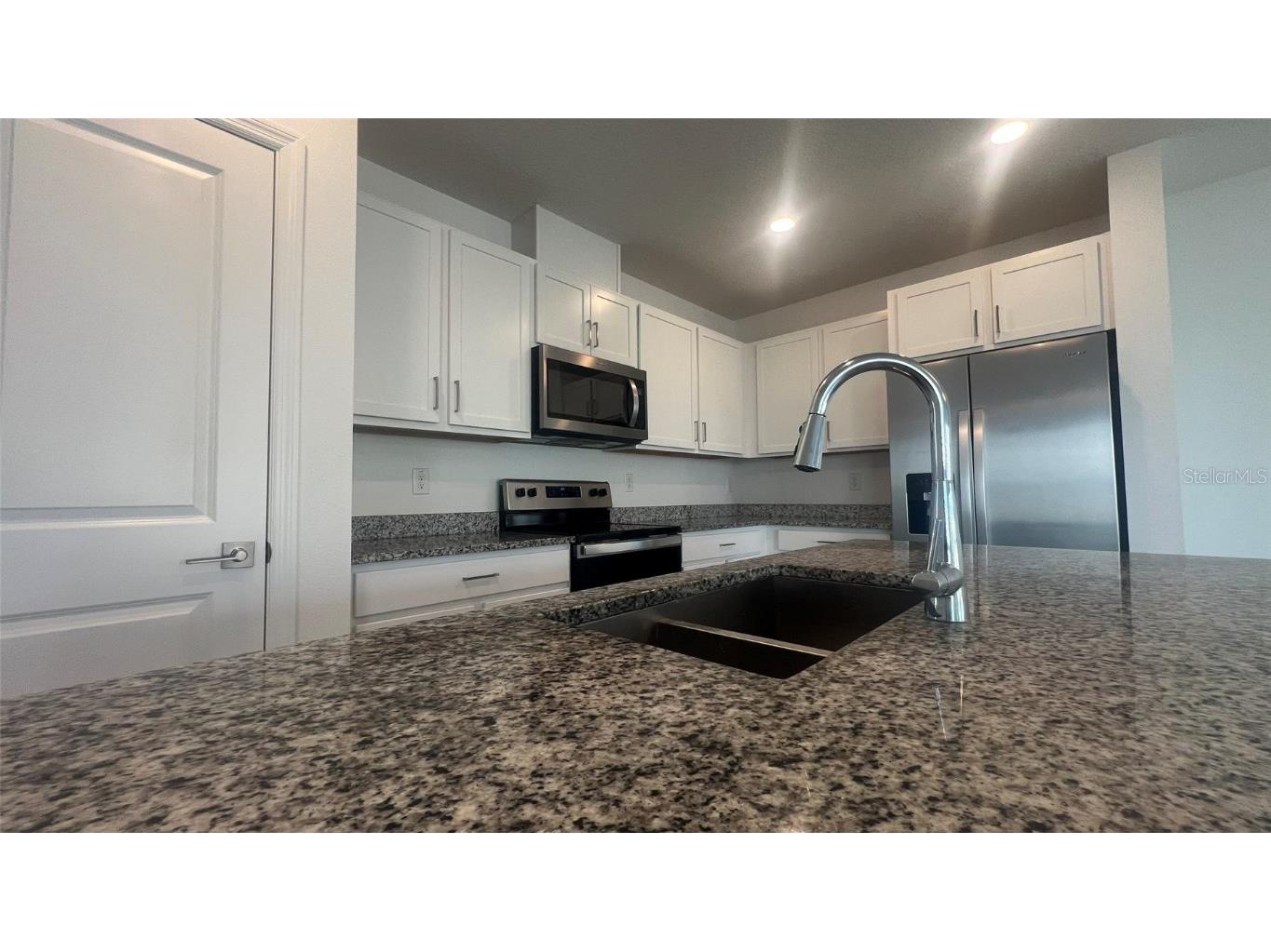 692 Stoney Point Circle Davenport FL 33896 S5139173 image4