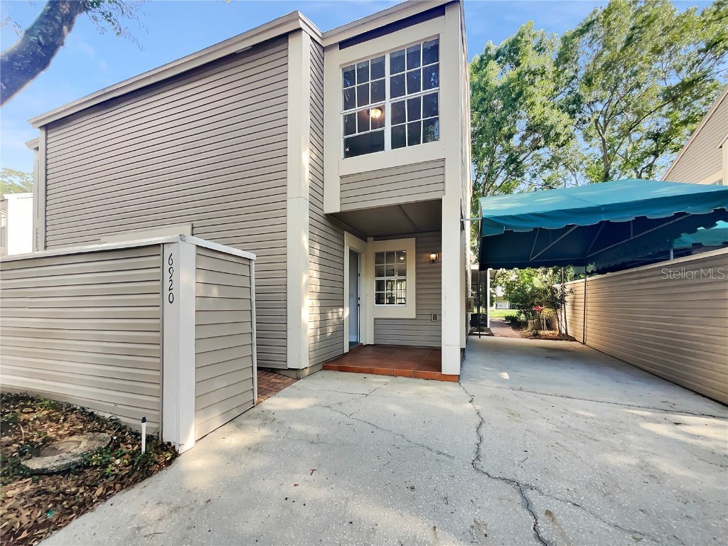 6920 Lakeview Court Tampa FL 33634 O6107399 image1