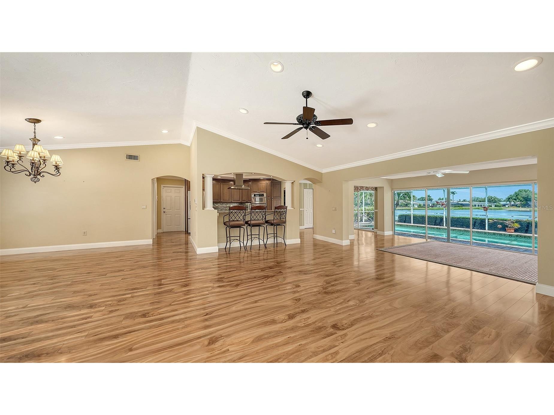 6921 Country Lakes Circle Sarasota FL 34243 A4691800 image14