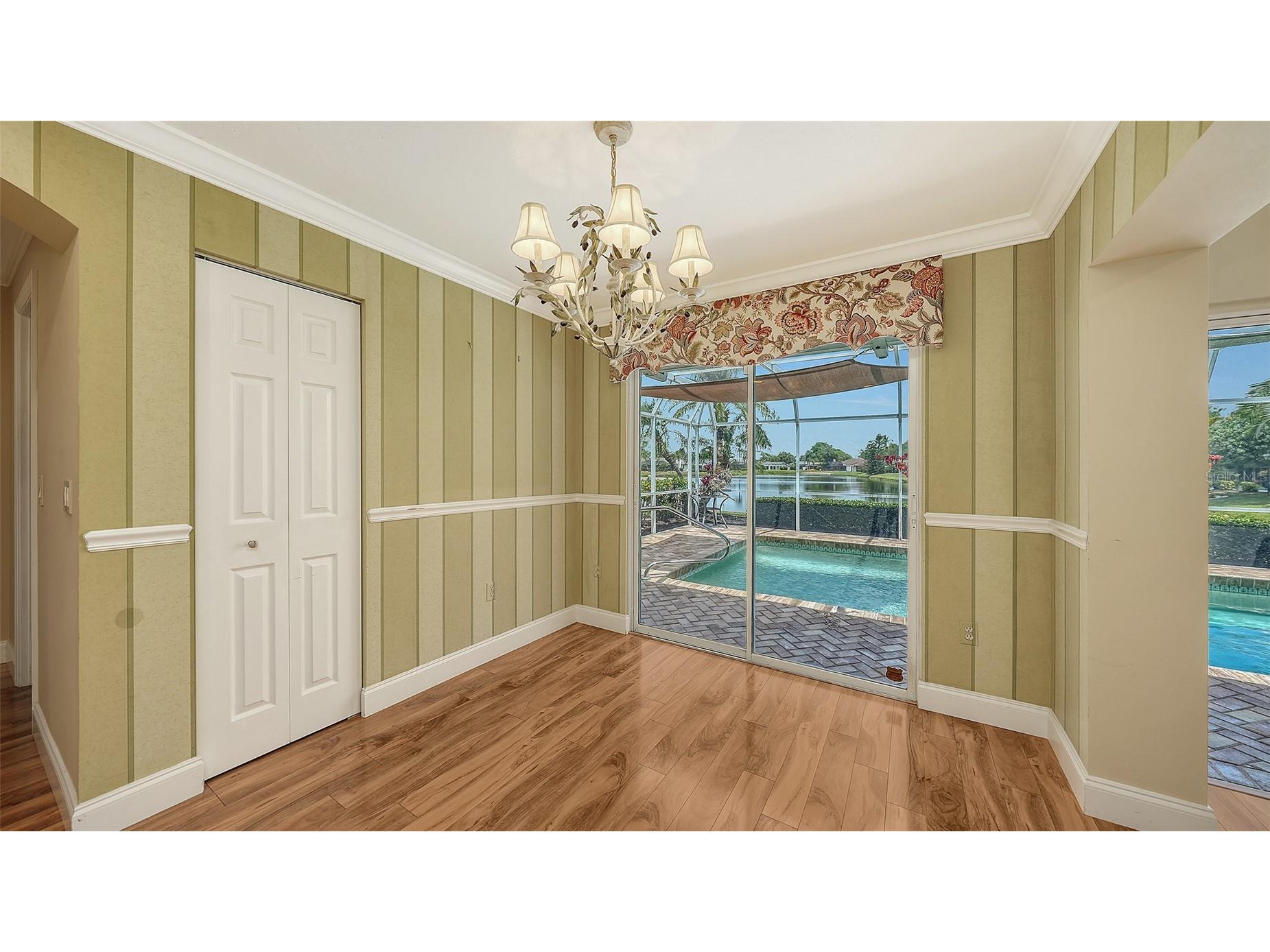6921 Country Lakes Circle Sarasota FL 34243 A4691800 image25