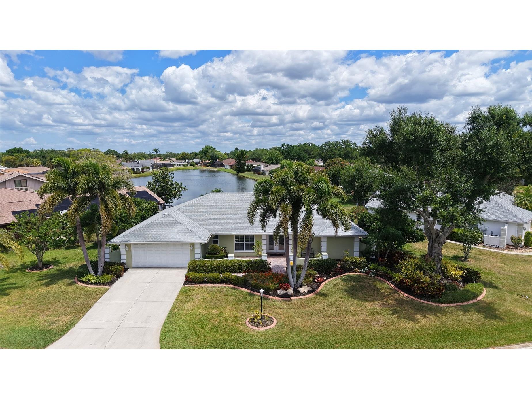 6921 Country Lakes Circle Sarasota FL 34243 A4691800 image3