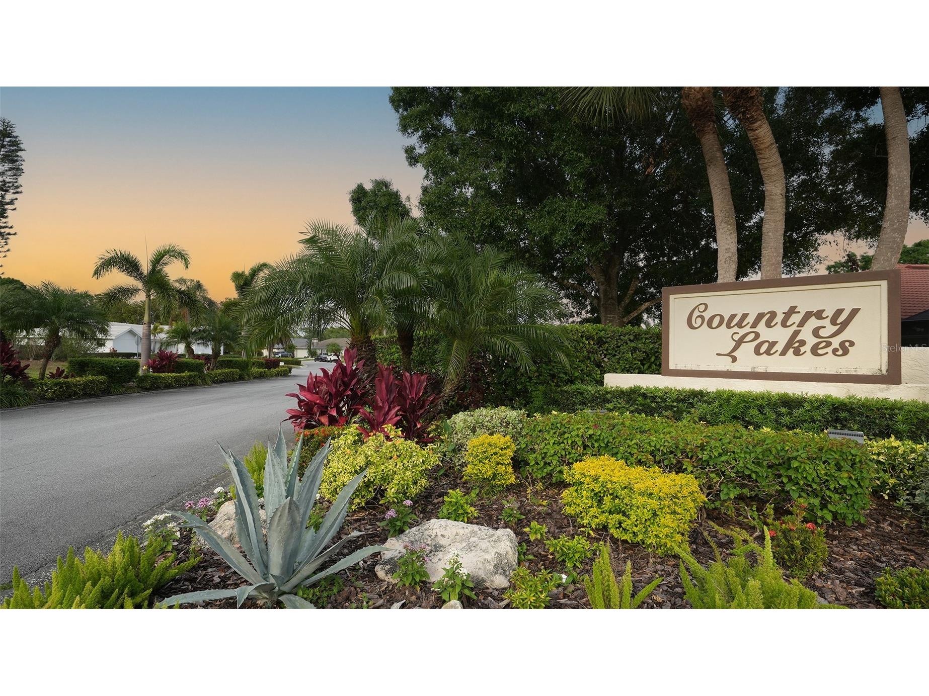 6921 Country Lakes Circle Sarasota FL 34243 A4691800 image70