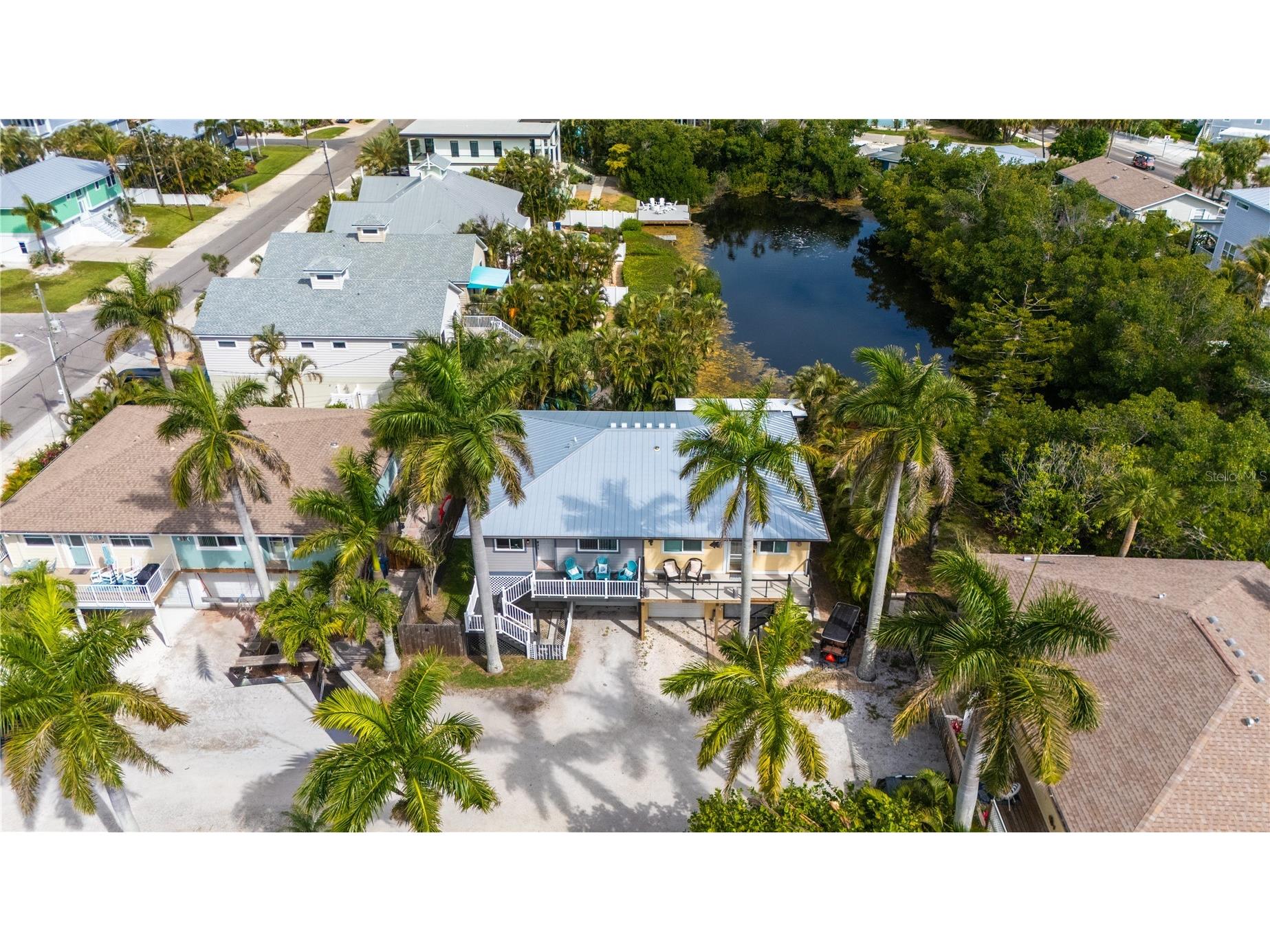 6921 Holmes Boulevard Holmes Beach FL 34217 A4691677 image1