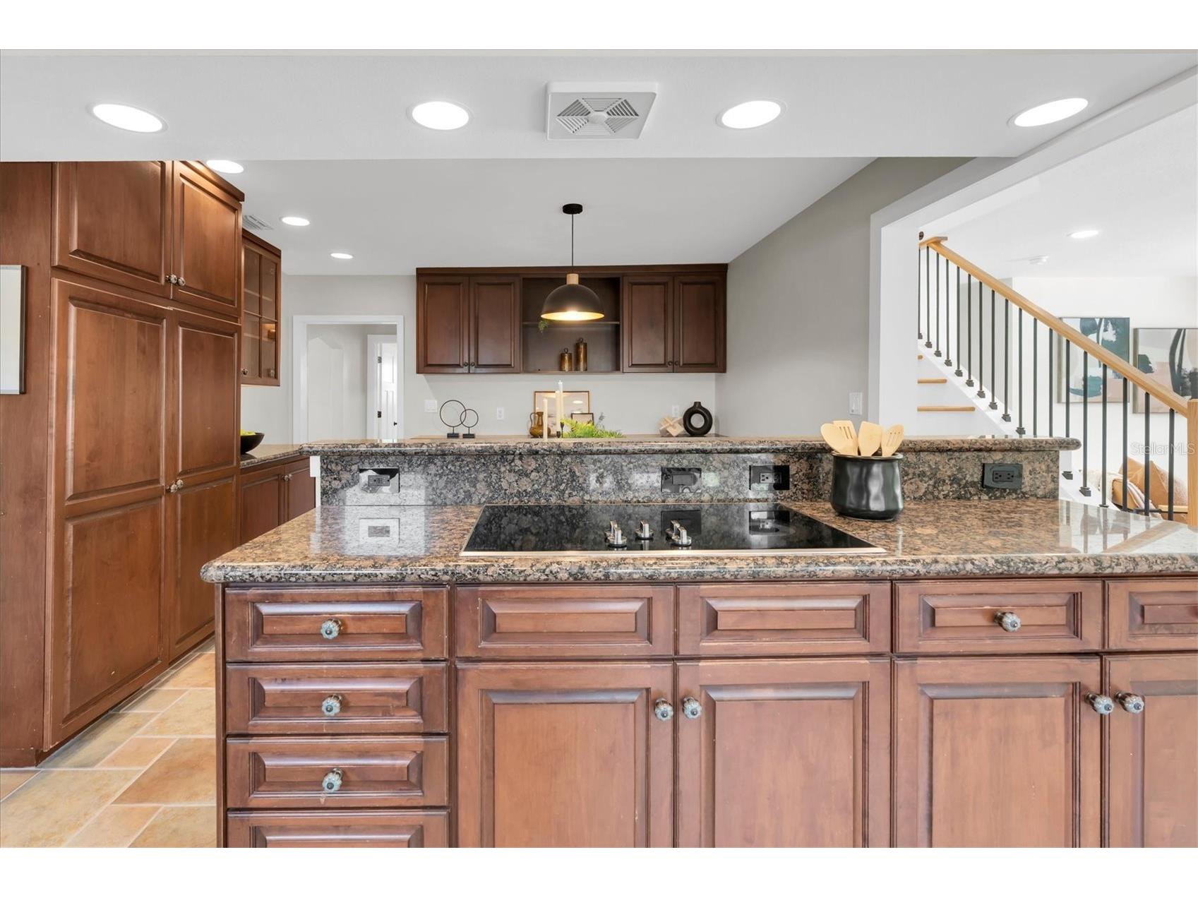 6921 Mango Avenue S Saint Petersburg FL 33707 TB8512434 image17