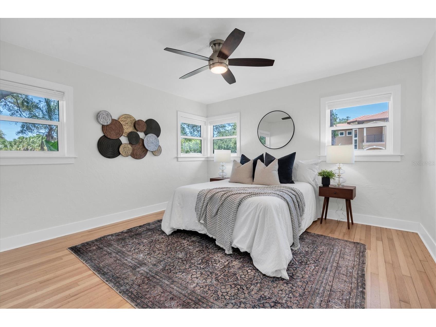 6921 Mango Avenue S Saint Petersburg FL 33707 TB8512434 image38