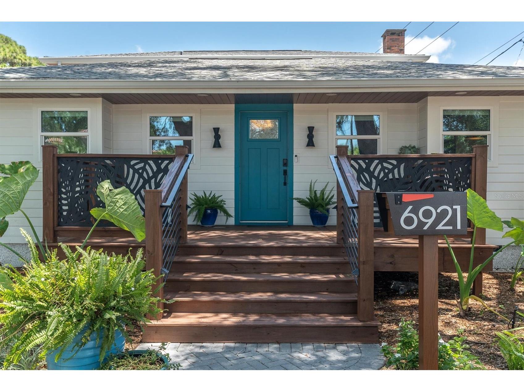 6921 Mango Avenue S Saint Petersburg FL 33707 TB8512434 image4