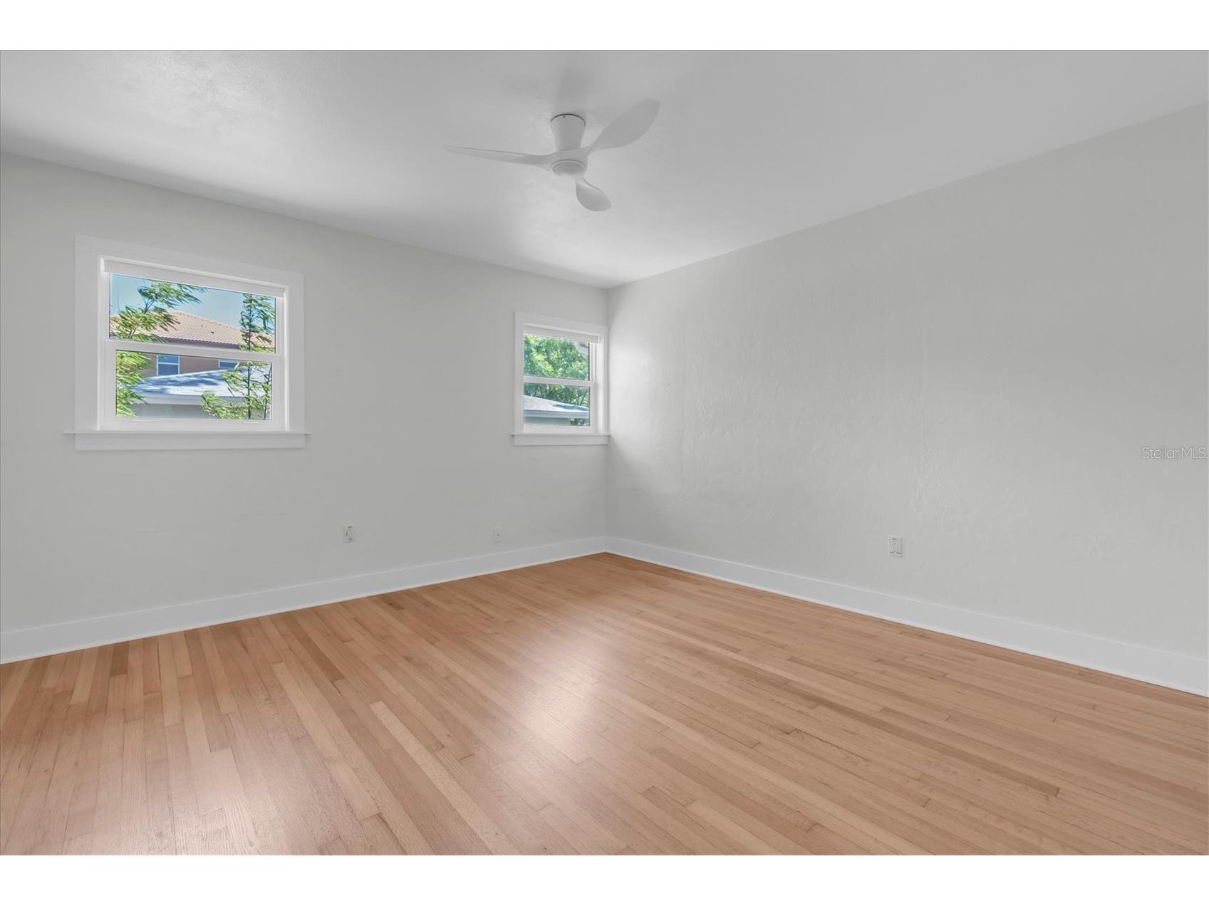6921 Mango Avenue S Saint Petersburg FL 33707 TB8512434 image43