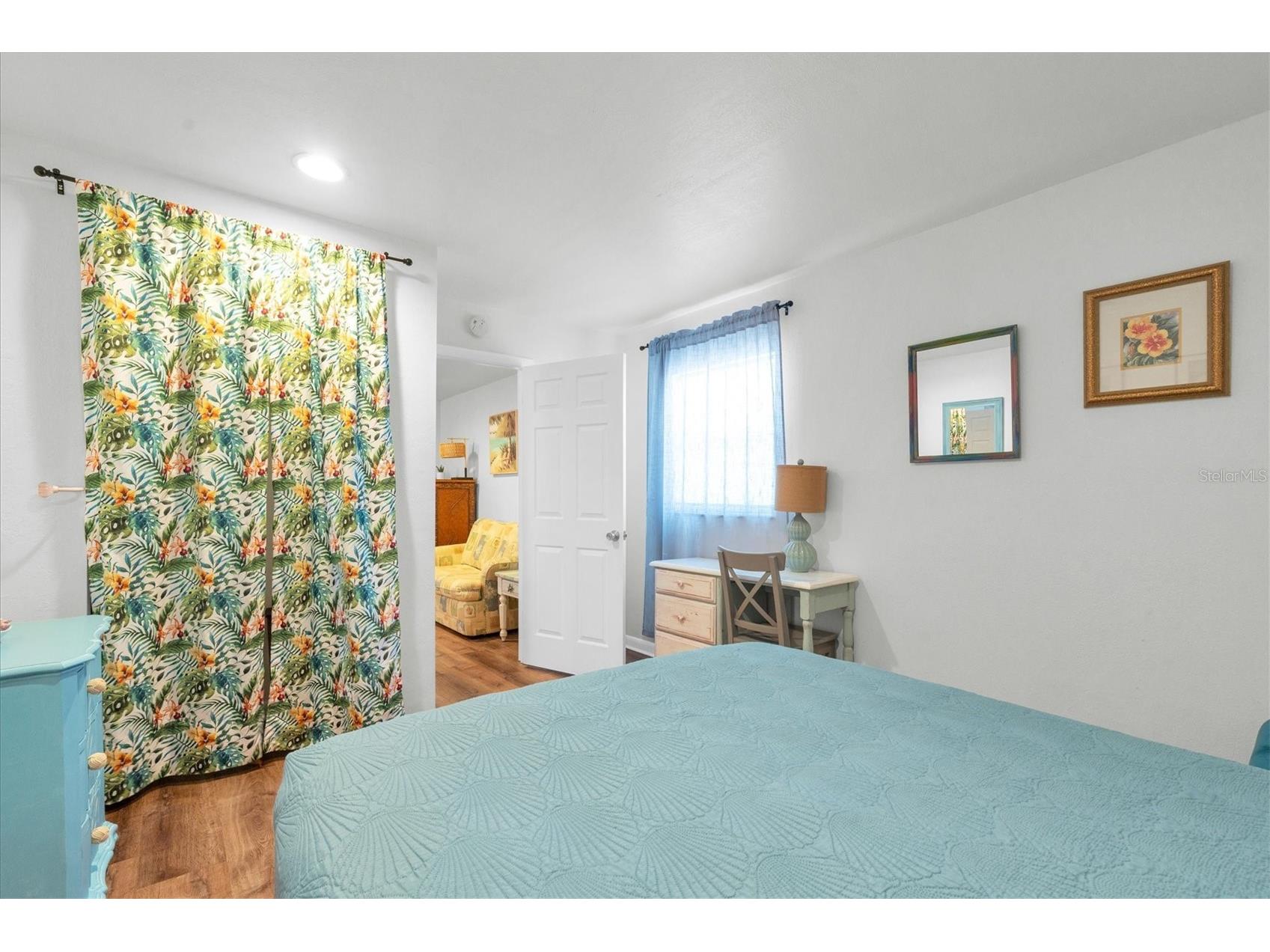 6921 Mango Avenue S Saint Petersburg FL 33707 TB8512434 image50