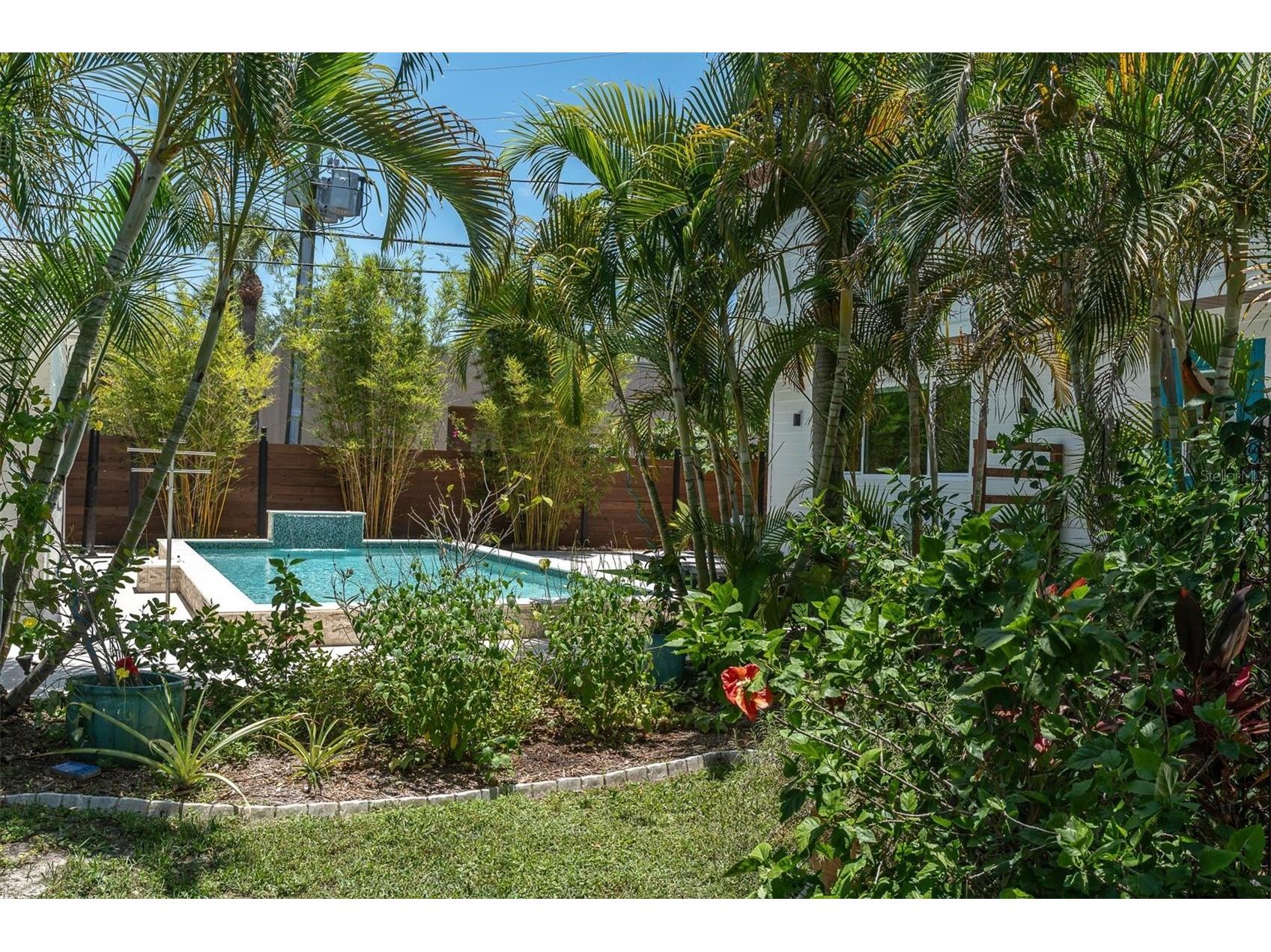 6921 Mango Avenue S Saint Petersburg FL 33707 TB8512434 image55