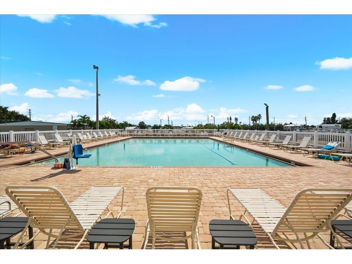 6922 E Bayou Lane Bradenton FL 34207 A4672904 image58