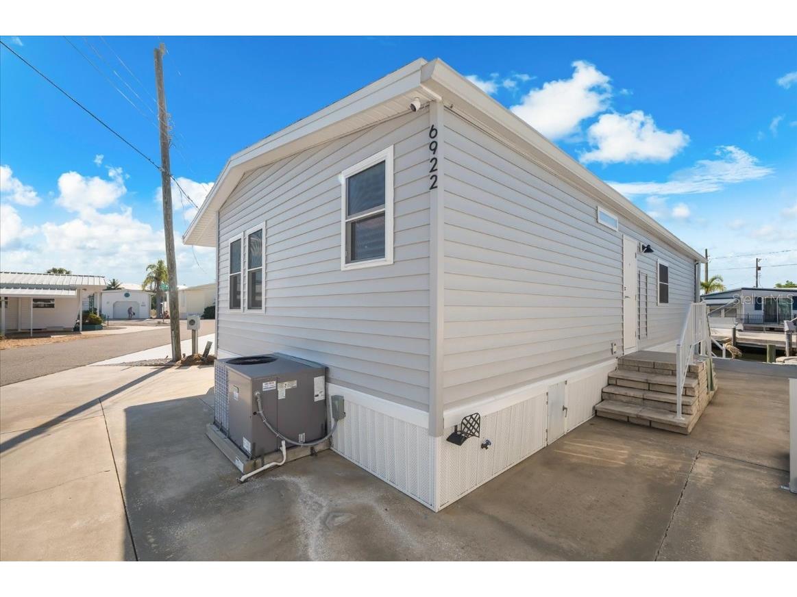 6922 E Bayou Lane Bradenton FL 34207 A4672904 image6