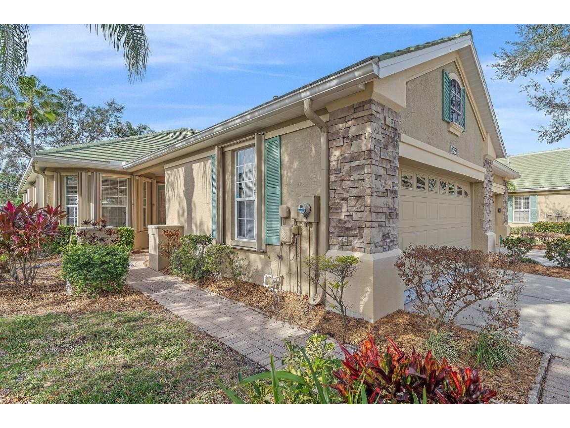 6922 Mystic Lane Sarasota FL 34243 A4596745 image1