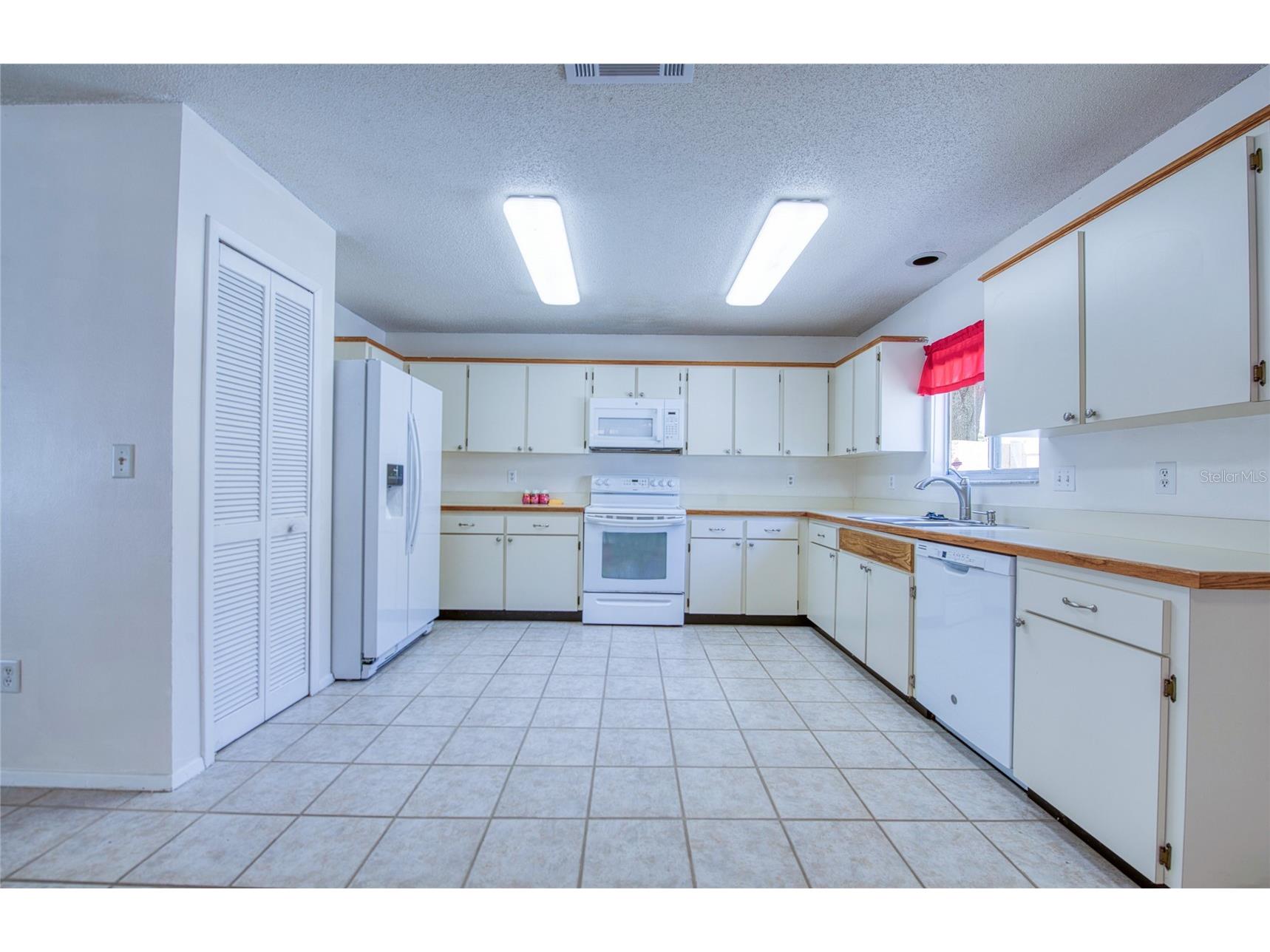 6922 Silvermill Drive Tampa FL 33635 TB8501780 image17