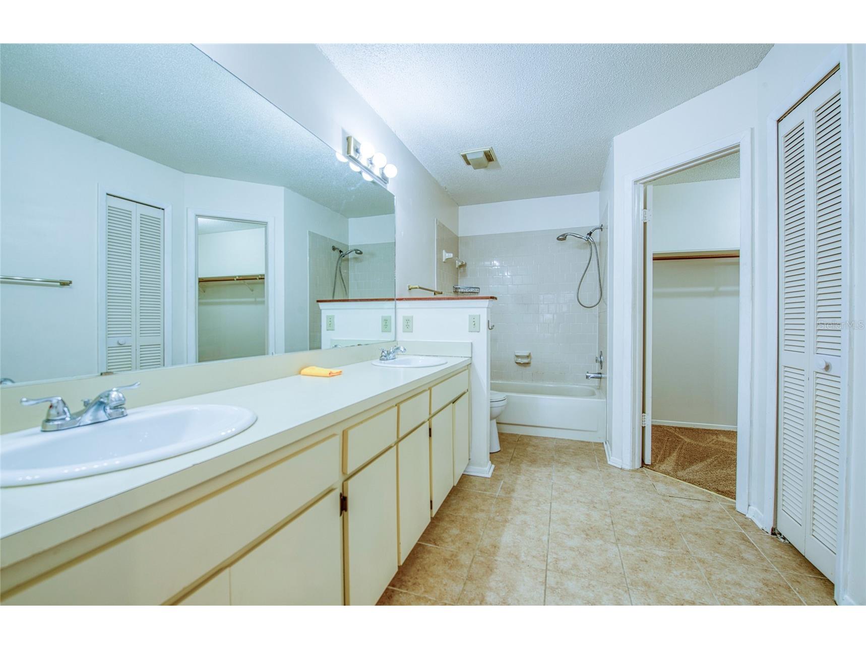 6922 Silvermill Drive Tampa FL 33635 TB8501780 image27