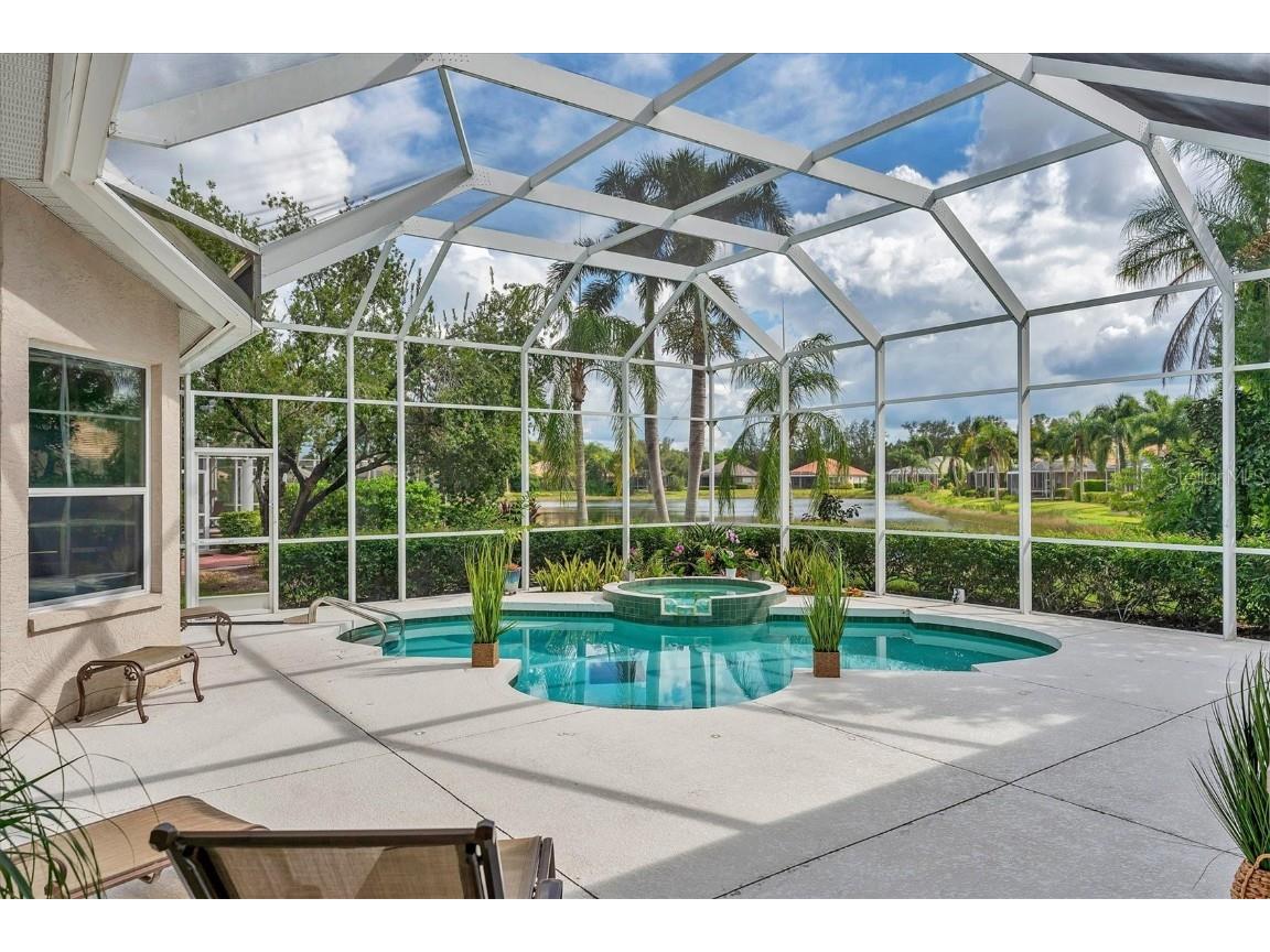 6922 Stanhope Place University Park FL 34201 A4668441 image1