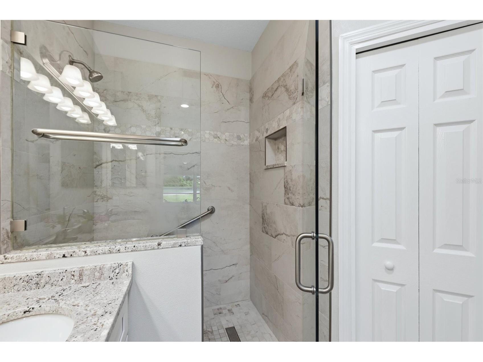 6922 Woodmore Terrace Lakewood Ranch FL 34202 A4689329 image23