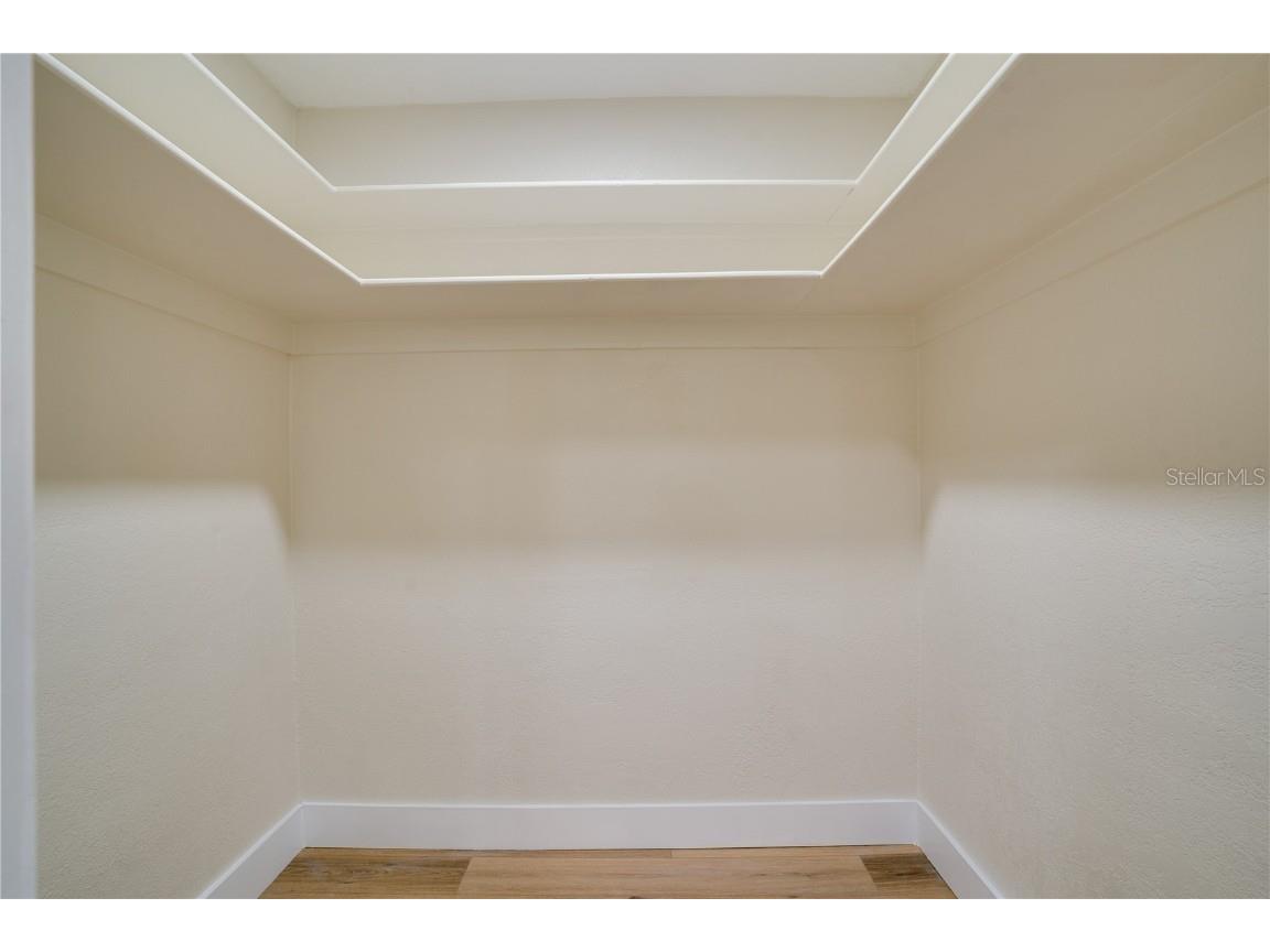 6923 16th Avenue N Saint Petersburg FL 33710 TB8446568 image22