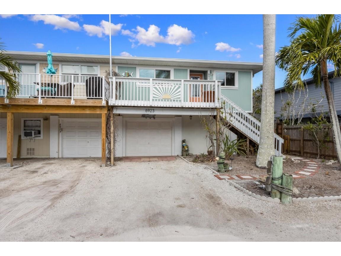 6923 Holmes Boulevard Holmes Beach FL 34217 A4638076 image1
